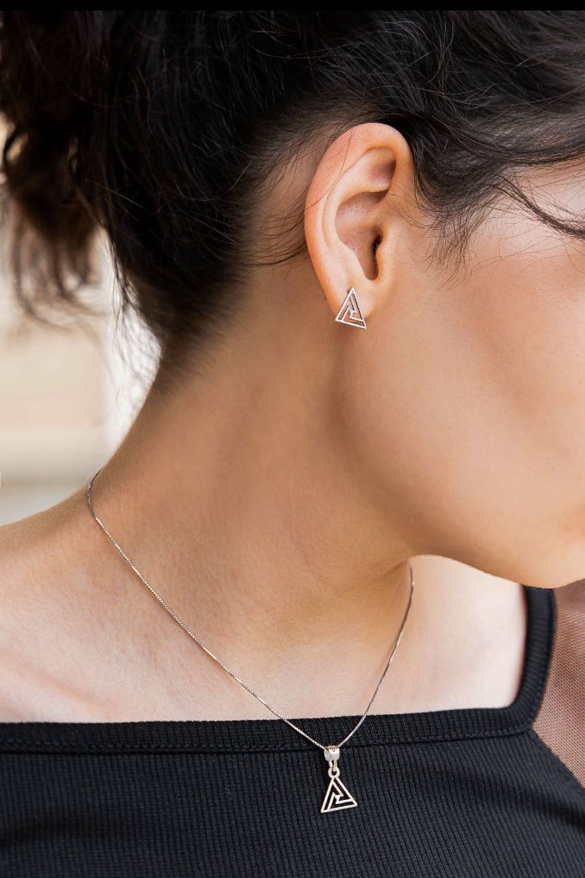 نیم‌ست نقره زنانه مدل 112 عیار ۹۲۵ طرح ظریف و سبک