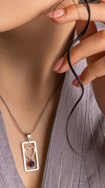 آویز نقره زنانه مدل 020 عیار ۹۲۵ با سنگ آمتیست تراش خورده